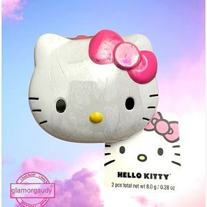 Hello kitty Lip Smackers🐍